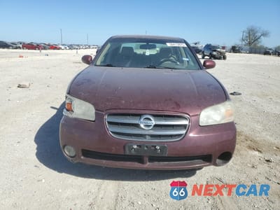 Piąte zdjęcie samochodu w środku: 2002 NISSAN MAXIMA GLE VIN:JN1DA31D42T439353 - miniatura