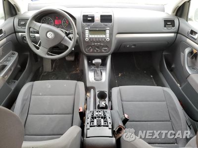 Zdjęcie 8 z 12 samochodu: 2009 VOLKSWAGEN RABBIT VIN:WVWDA71K99W080500 - miniatura