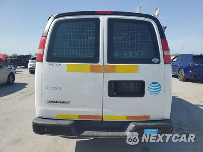 Zdjęcie 6 z 13 samochodu: 2017 CHEVROLET EXPRESS G2500 VIN:1GCWGAFF2H1269887 - miniatura