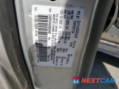 Zdjęcie 13 z 13 samochodu: 2004 DODGE GRAND CARAVAN SE VIN:1D4GP24R94B562085 - miniatura