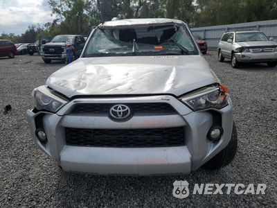 Piąte zdjęcie samochodu w środku: 2016 TOYOTA 4RUNNER SR5 VIN:JTEZU5JR3G5144799 - miniatura