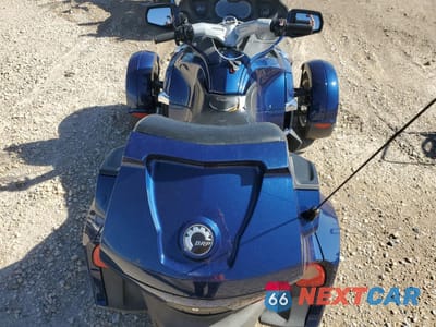 Zdjęcie 6 z 9 samochodu: 2010 CAN-AM SPYDER ROADSTER RTS VIN:2BXJBGC16AV000496 - miniatura