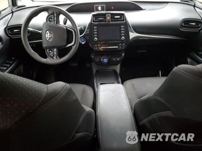 Zdjęcie 8 z 14 samochodu: 2020 TOYOTA PRIUS L VIN:JTDKARFU4L3110458 - miniatura