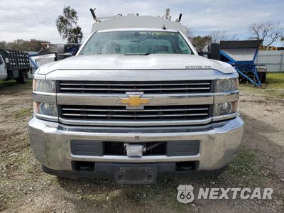 Piąte zdjęcie samochodu w środku: 2016 CHEVROLET SILVERADO C3500 VIN:1GB3CYCG7GZ160608 - miniatura