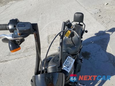Piąte zdjęcie samochodu w środku: 2023 HARLEY-DAVIDSON FXLRS VIN:1HD1YWZ17PB030993 - miniatura