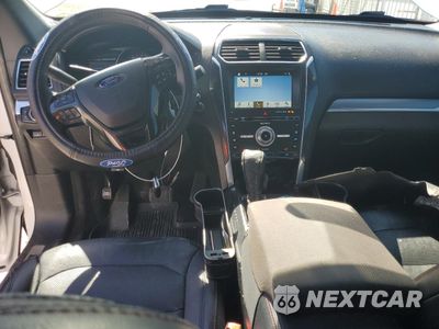 Zdjęcie 8 z 14 samochodu: 2018 FORD EXPLORER SPORT VIN:1FM5K8GT3JGB56827 - miniatura
