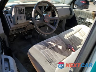Zdjęcie 8 z 14 samochodu: 1993 GMC SIERRA C1500 VIN:1GTDC14H9PZ512957 - miniatura