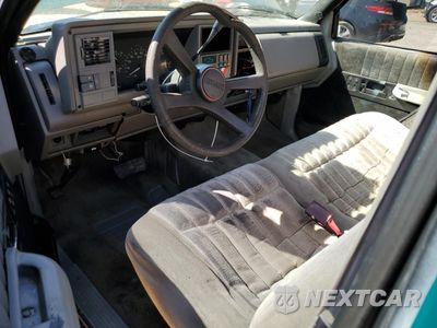 Zdjęcie 8 z 14 samochodu: 1993 GMC SIERRA C1500 VIN:1GTDC14H9PZ512957 - miniatura