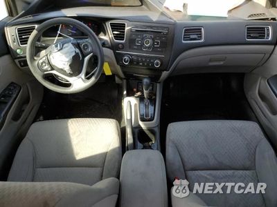Zdjęcie 8 z 13 samochodu: 2015 HONDA CIVIC LX VIN:19XFB2F50FE072691 - miniatura