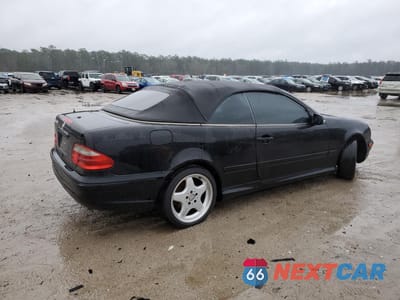 Trzecie zdjęcie samochodu z tyłu: 2000 MERCEDES-BENZ CLK 430 VIN:WDBLK70G2YT049285 - miniatura