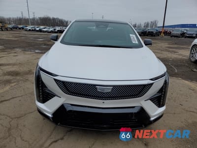 Piąte zdjęcie samochodu w środku: 2025 CADILLAC OPTIQ LUXURY VIN:3GYK3DMRXSS133581 - miniatura