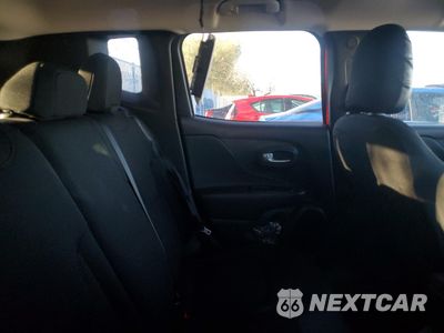 Zdjęcie 10 z 12 samochodu: 2023 JEEP RENEGADE ALTITUDE VIN:ZACNJDE10PPP12165 - miniatura