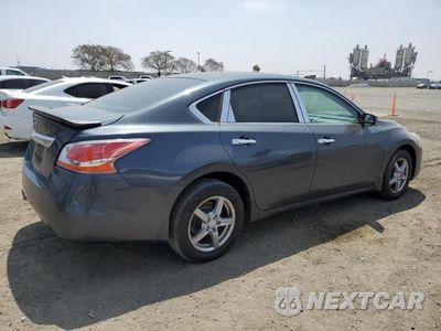 Trzecie zdjęcie samochodu z tyłu: 2013 NISSAN ALTIMA 2.5 VIN:1N4AL3AP0DN414256 - miniatura