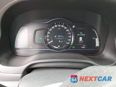 Zdjęcie 9 z 13 samochodu: 2017 HYUNDAI IONIQ SEL VIN:KMHC75LC5HU026234 - miniatura