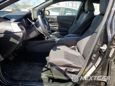 Zdjęcie 7 z 12 samochodu: 2021 TOYOTA C-HR XLE VIN:JTNKHMBX4M1126313 - miniatura