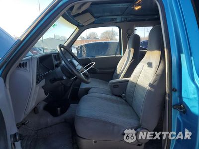 Zdjęcie 7 z 12 samochodu: 1994 FORD RANGER SUPER CAB VIN:1FTCR14X1RPA84124 - miniatura