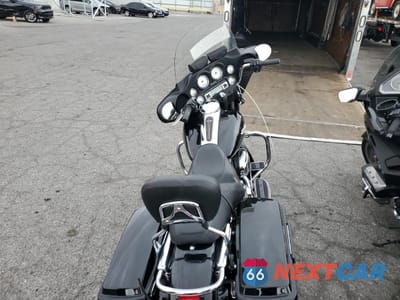 Zdjęcie 6 z 9 samochodu: 2008 HARLEY-DAVIDSON FLHX VIN:1HD1KB4158Y637183 - miniatura