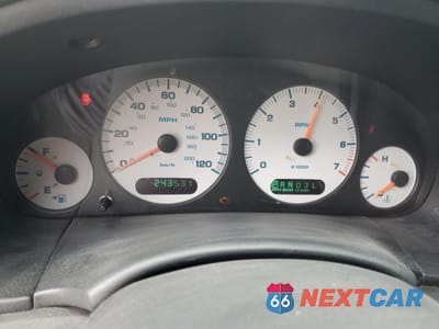 Zdjęcie 9 z 13 samochodu: 2004 DODGE GRAND CARAVAN SXT VIN:2D8GP44L24R607309 - miniatura
