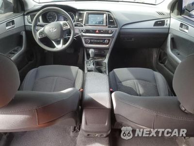 Zdjęcie 8 z 12 samochodu: 2019 HYUNDAI SONATA SE VIN:5NPE24AF7KH774407 - miniatura