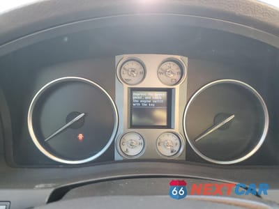 Zdjęcie 9 z 13 samochodu: 2010 LEXUS LX 570 VIN:JTJHY7AX0A4043275 - miniatura