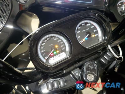 Zdjęcie 7 z 10 samochodu: 2020 HARLEY-DAVIDSON FLTRK VIN:1HD1KZF16LB609717 - miniatura