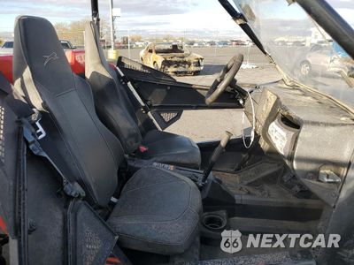 Zdjęcie 6 z 11 samochodu: 2017 ARCTIC CAT WILDCAT TR VIN:4UF17MPV1HT301369 - miniatura