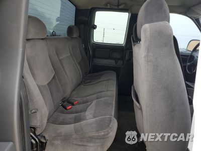 Zdjęcie 10 z 12 samochodu: 2005 CHEVROLET SILVERADO K2500 HEAVY DUTY VIN:1GCHK23285F869083 - miniatura