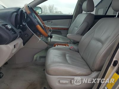 Zdjęcie 7 z 15 samochodu: 2008 LEXUS RX 350 VIN:2T2HK31U28C074954 - miniatura