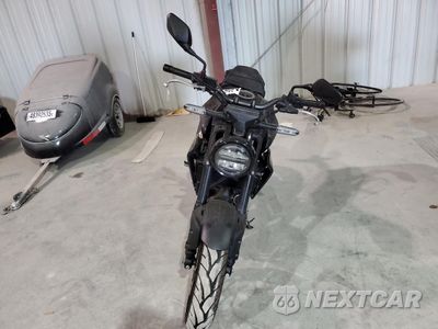 Drugie zdjęcie samochodu z przodu: 2023 HONDA CBF300 NA VIN:MLHNC5559P5300211 - miniatura