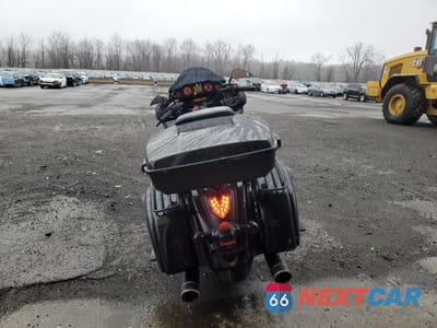 Czwarte zdjęcie samochodu z boku: 2018 KAWASAKI VN1700 K VIN:JKBVNRK19JA014272 - miniatura