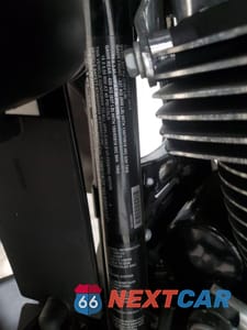 Zdjęcie 9 z 10 samochodu: 2020 HARLEY-DAVIDSON FLTRK VIN:1HD1KZF16LB609717 - miniatura