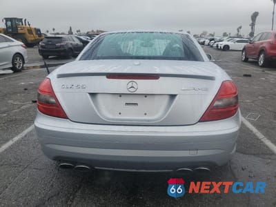 Zdjęcie 6 z 12 samochodu: 2006 MERCEDES-BENZ SLK 55 AMG VIN:WDBWK73F16F084525 - miniatura