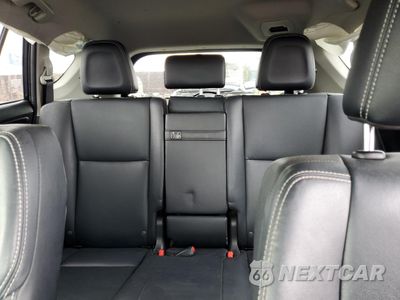 Zdjęcie 10 z 15 samochodu: 2018 TOYOTA RAV4 HV LIMITED VIN:JTMDJREV8JD181026 - miniatura