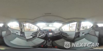 Zdjęcie 12 z 15 samochodu: 2014 TOYOTA PRIUS C VIN:JTDKDTB34E1077123 - miniatura