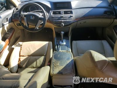 Zdjęcie 8 z 13 samochodu: 2011 HONDA ACCORD EXL VIN:1HGCP2F83BA061584 - miniatura