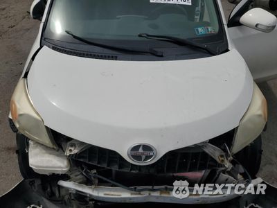 Zdjęcie 12 z 14 samochodu: 2012 TOYOTA SCION XD VIN:JTKKU4B42C1025560 - miniatura