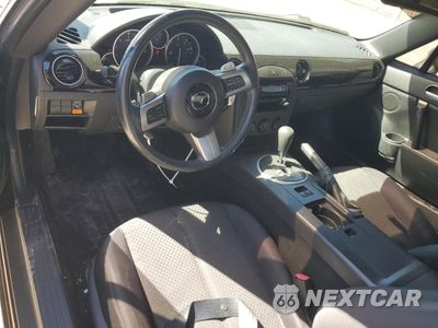 Zdjęcie 8 z 13 samochodu: 2006 MAZDA MX-5 MIATA VIN:JM1NC25F960103450 - miniatura