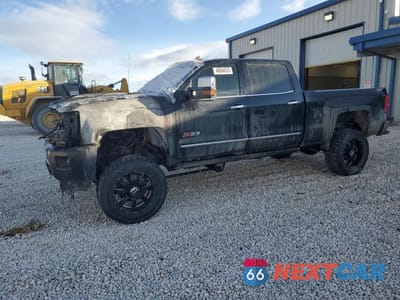 2018 CHEVROLET SILVERADO K3500 LTZ 1GC4K0EY8JF148079 - główne zdjęcie licytacji z USA - miniatura
