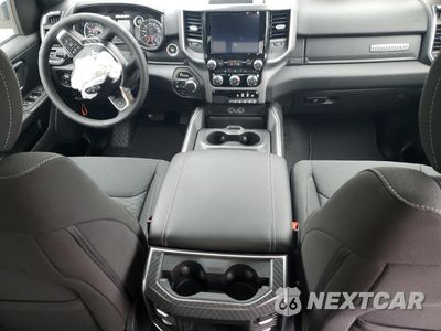 Zdjęcie 8 z 14 samochodu: 2025 RAM 1500 BIG HORN/LONE STAR VIN:1C6RRFFG0SN681858 - miniatura