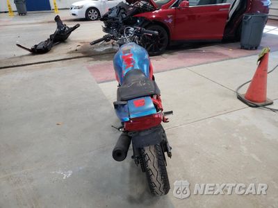 Czwarte zdjęcie samochodu z boku: 1996 YAMAHA XJ600 S VIN:JYA4DUE05TA056242 - miniatura