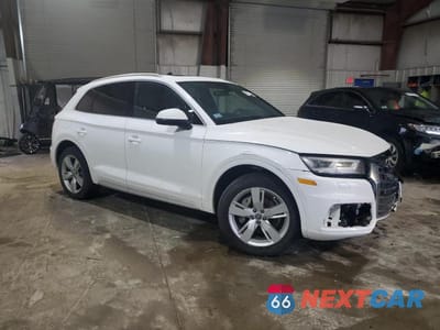 Czwarte zdjęcie samochodu z boku: 2019 AUDI Q5 PREMIUM PLUS VIN:WA1BNAFY6K2037830 - miniatura