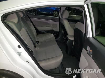 Zdjęcie 10 z 12 samochodu: 2017 HYUNDAI ELANTRA SE VIN:5NPD84LF2HH033565 - miniatura