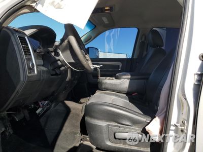 Zdjęcie 7 z 14 samochodu: 2014 RAM 2500 SLT VIN:3C6UR5DL0EG318574 - miniatura