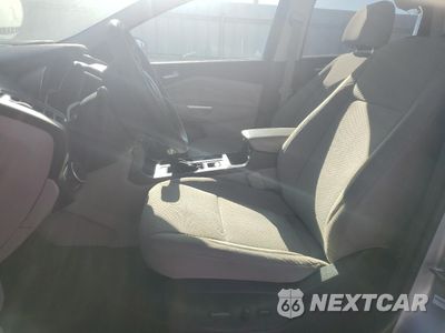 Zdjęcie 7 z 13 samochodu: 2017 FORD ESCAPE SE VIN:1FMCU0GD6HUA84304 - miniatura