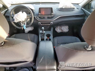Zdjęcie 8 z 13 samochodu: 2020 NISSAN ALTIMA S VIN:1N4BL4BV4LC241309 - miniatura
