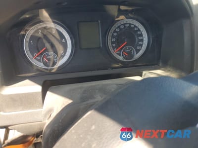 Zdjęcie 9 z 12 samochodu: 2015 RAM 5500 VIN:3C7WRMFLXFG516964 - miniatura