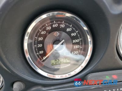 Zdjęcie 7 z 9 samochodu: 2012 HARLEY-DAVIDSON FLHTK ELECTRA GLIDE ULTRA LIMITED VIN:1HD1KEM16CB650375 - miniatura