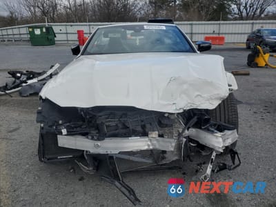 Piąte zdjęcie samochodu w środku: 2023 BMW M4 COMPETITION VIN:WBS33BA0XPCL65057 - miniatura