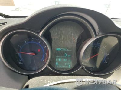 Zdjęcie 9 z 12 samochodu: 2015 CHEVROLET CRUZE LS VIN:1G1PA5SH7F7228937 - miniatura
