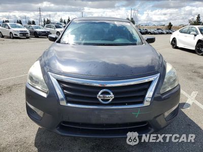 Piąte zdjęcie samochodu w środku: 2015 NISSAN ALTIMA 2.5 VIN:1N4AL3AP2FN341703 - miniatura